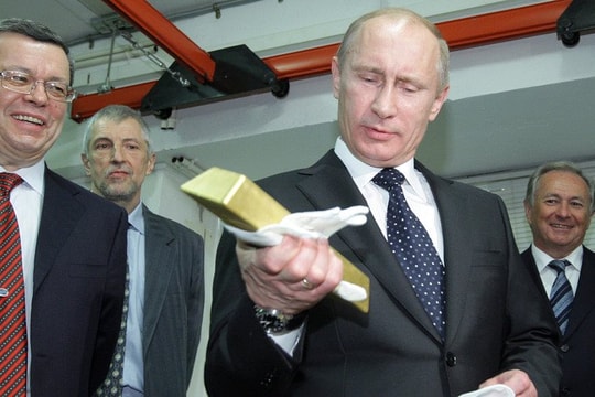 Truyền thông Ukraine: Trung Quốc chi gần 1 tỷ USD chỉ trong 1 tháng mua thứ từng "bất khả xâm phạm" từ Nga