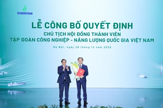 Thủ tướng Phạm Minh Chính chính thức bổ nhiệm Chủ tịch Tập đoàn Petrovietnam