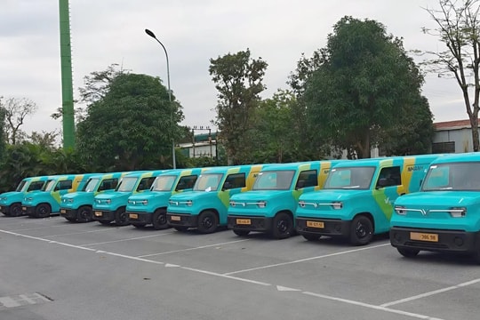 Công ty của ông Phạm Nhật Vượng tung dịch vụ xe tải nội đô, giá cước từ 110.000 đồng/chuyến