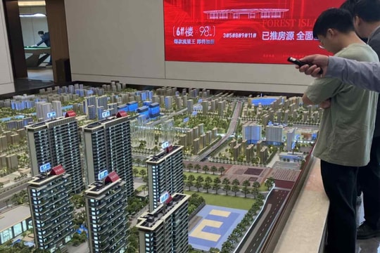 Nợ vượt 300% GDP, nền kinh tế 19.000 tỷ USD loay hoay trong vòng xoáy giảm phát