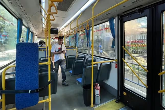 10.000 xe buýt điện Trung Quốc sắp càn quét ĐNÁ: Nuốt trọn thị trường với doanh số tăng vọt 124%