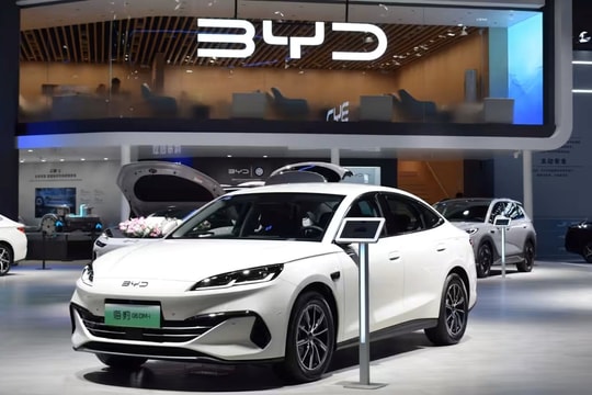 Trung Quốc chấm dứt chuỗi 20 năm thống trị của ngành công nghiệp ô tô Nhật Bản