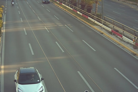 Camera AI giao thông mắc lỗi khó hiểu khiến 2.000 tài xế ở nơi đây dính phạt oan, 626 người bị tước bằng