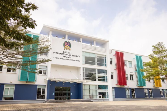 Nữ đại gia kín tiếng đứng phía sau trường quốc tế  liên cấp với học phí gần 1 tỷ đồng/năm tại Việt Nam