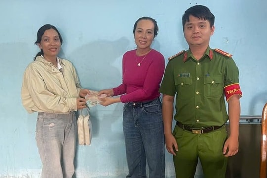 Phát hiện hàng loạt tiền mặt nằm chơ vơ trong khay đựng tiền cây ATM của Agribank: Công an và ngân hàng phải sử dụng công nghệ xác minh