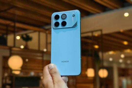 Ra mắt mẫu điện thoại gây kinh ngạc nhất thị trường: Pin 10.000mAh mà mỏng 8,3mm, chip 8 Elite, giá siêu rẻ