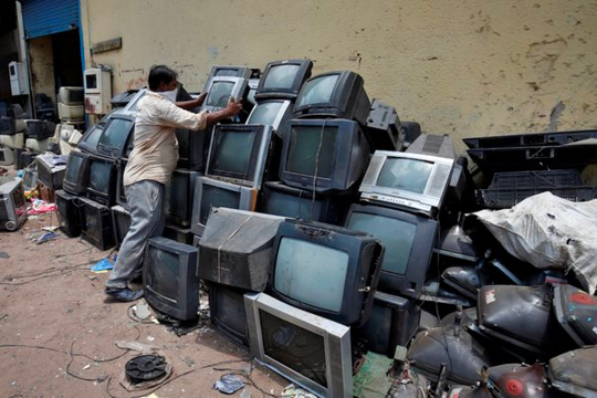 Vì sao đồ điện tử Nhật Bản vứt bãi rác lại được người Việt "nhặt về", cắm điện dùng 10 năm mãi không hỏng?