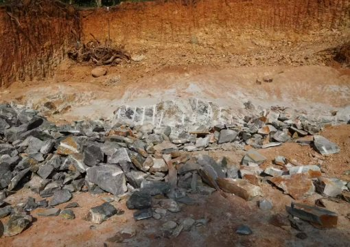 Phát hiện mỏ vàng trắng khổng lồ bên dưới mỏ khí đốt bỏ hoang lâu năm, trữ lượng 43 triệu tấn