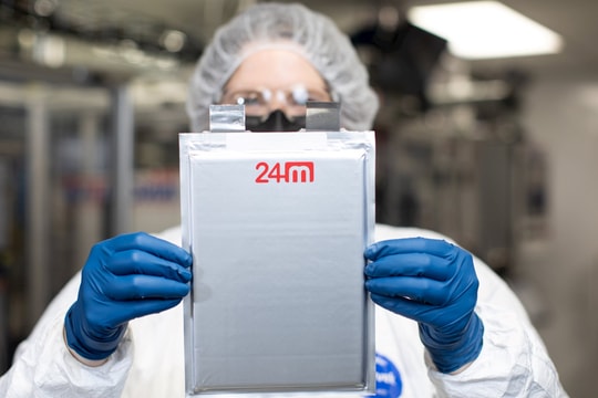 Nhận cú tát đau điếng từ TQ, Nhật Bản "đâm lại bằng mũi giáo" thâm sâu: "Hết nước thì ta uống không khí thôi"