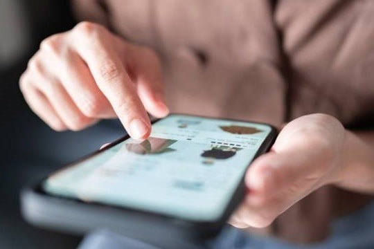 Sàn TMĐT khuyến mãi khủng cho người sắm Tết online