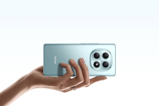 Một nhà bán lẻ 'chơi lớn' tặng gói bảo hành 4 năm cho người mua mẫu điện thoại Xiaomi này 