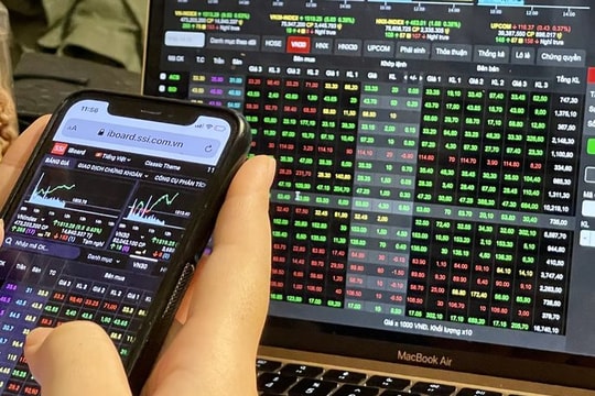 Cổ phiếu dầu khí “bùng nổ”, VN-Index lập đỉnh 1.902 điểm