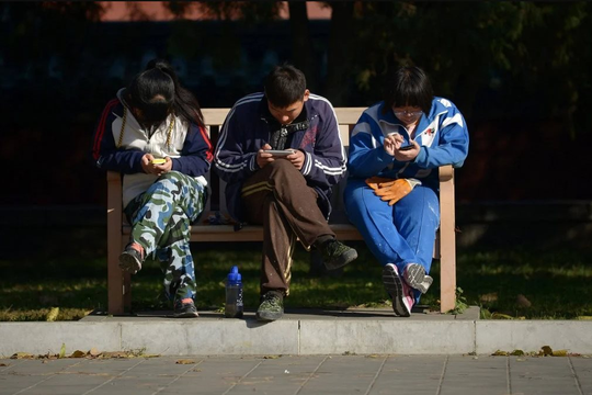 Độc lạ Trung Quốc: Ứng dụng "Bạn đã chết chưa?" leo lên top 1 Apple Store, im lặng quá 2 ngày là app tự động báo tin buồn