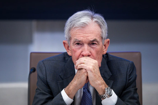 Chủ tịch Fed Jerome Powell phản ứng bất thường: Nhiều năm nhượng bộ ông Trump đã kết thúc?
