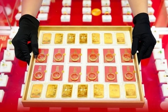 Cập nhật chiều tối 14/1: Giá vàng ở Việt Nam phá đỉnh lịch sử, cán mốc cao chưa từng thấy