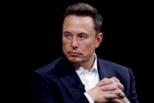 Không giấu được lo lắng, Elon Musk phản đối Apple hợp tác với Google Gemini: “Điều này dường như là sự tập trung quyền lực không hợp lý…”