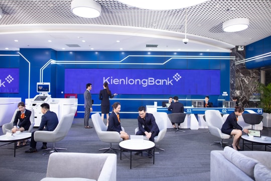 KienlongBank báo lãi ròng gần 1.900 tỷ đồng năm 2025, cổ phiếu KLB “bùng nổ” trong phiên chào sàn HoSE