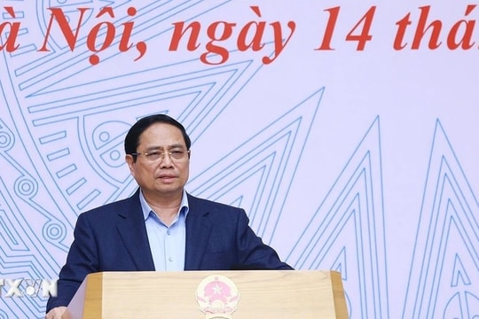 Thủ tướng Phạm Minh Chính khen Vingroup, Vinamilk, TH True Milk, ra chỉ đạo về hạn ngạch phát thải với Thép, Điện ngay trong năm nay