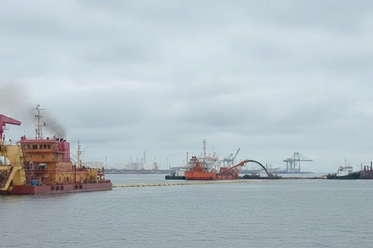 Nhìn lại một năm "sóng gió" của ngành hàng hải Việt Nam
