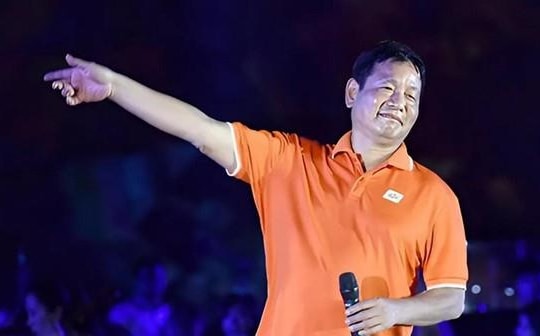 "Đại bàng" bán dẫn tới thăm Việt Nam, cổ phiếu "họ" FPT đồng loạt nổi sóng tăng kịch trần