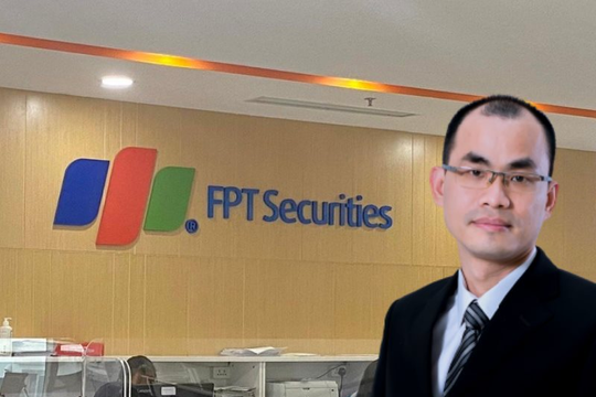 Chủ tịch Chứng khoán FPT xin từ chức