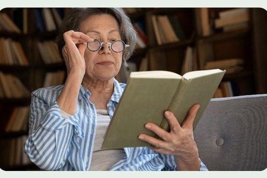 Khi “ở cùng con” không còn là lựa chọn duy nhất của người già