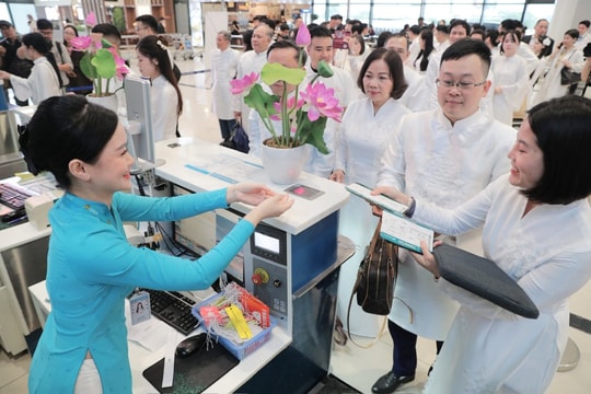Khi hạnh phúc cất cánh từ chuyến bay đặc biệt của Vietnam Airlines đầu năm 2026