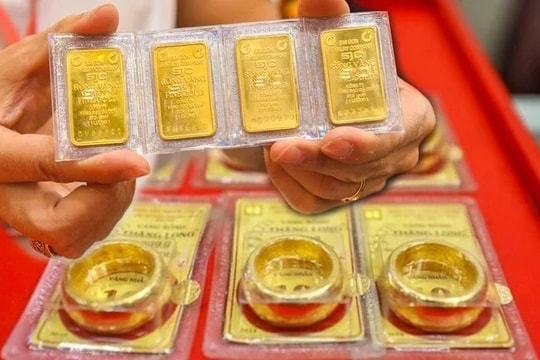 Chuyên gia dự báo vàng có thể lên 170 triệu đồng/lượng hôm qua, sáng nay giá đã áp sát mốc này lo ngại: “Nếu đầu tư ăn xổi, rất dễ rủi ro, thậm chí mất tiền”