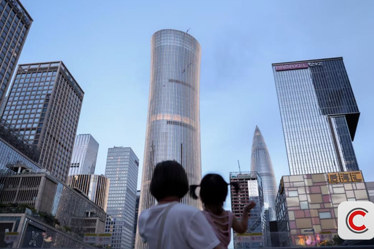 Trẻ em dần ‘biến mất’, Trung Quốc vội tìm đến người già để cứu tăng trưởng: Chuyện gì đang xảy ra?