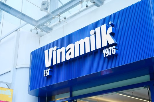 NÓNG: Cổ đông ngoại muốn bán toàn bộ gần 126 triệu cổ phiếu Vinamilk