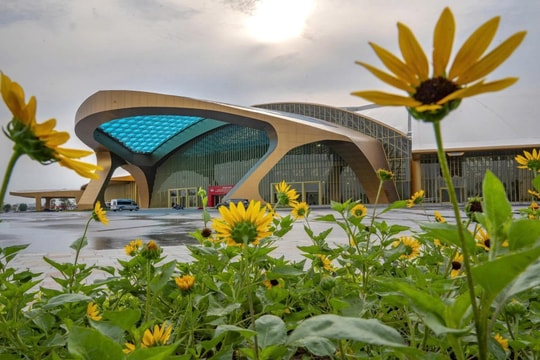 Vận hành Trung tâm Triển lãm lớn nhất Đông Nam Á, top 10 thế giới, DN thuộc Vingroup lời lãi thế nào?