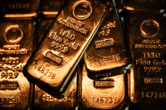 Sáng 26/1: Giá vàng chính thức vượt 5.000 USD, mọi dự báo trở nên lỗi thời