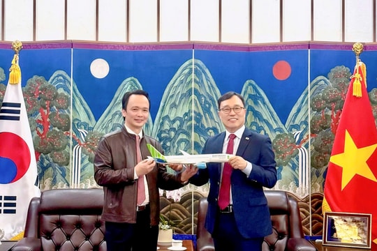 Ông Trịnh Văn Quyết chính thức tái xuất thương trường, gặp Đại sứ Hàn Quốc