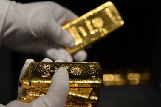 Giá vàng trong nước đi ngang, vàng thế giới giảm nhẹ