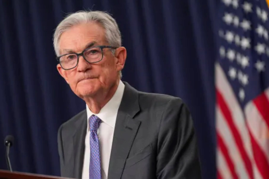 Fed bất ngờ có động thái lạ, khiến cả thị trường lo sợ bán tháo đồng USD: Chuyện gì đang xảy ra?