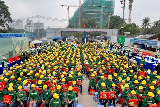 Năm nay, hơn 33.000 lao động sẽ nhận quà lớn 
