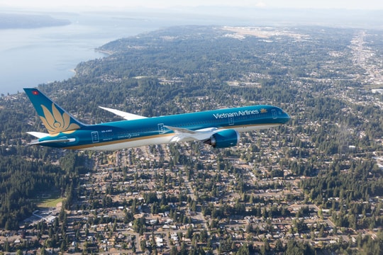 Vietnam Airlines đạt doanh thu cao nhất lịch sử, hơn 121.000 tỷ đồng trong năm 2025 