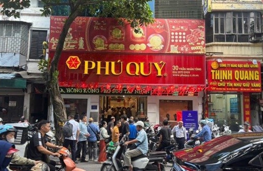 Nhà đầu tư bạc nín thở chờ phiên 2/2: Hồi kỹ thuật hay mở đầu cho một nhịp giảm sâu hơn?