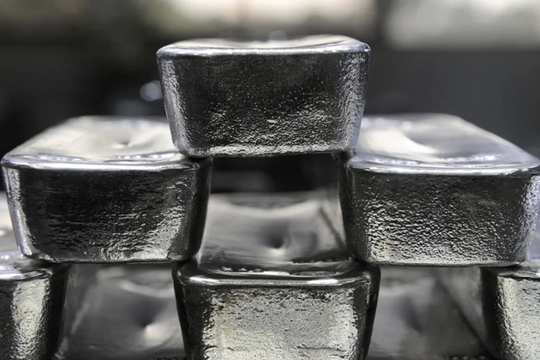 Kỷ lục: Quỹ bạc lớn nhất thế giới tung gần 3 tỷ USD bắt đáy