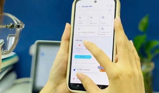 STK 604xxxx0001 bất ngờ phát sinh giao dịch 230 triệu đồng, chủ tài khoản SN 1984 được công an mời làm việc