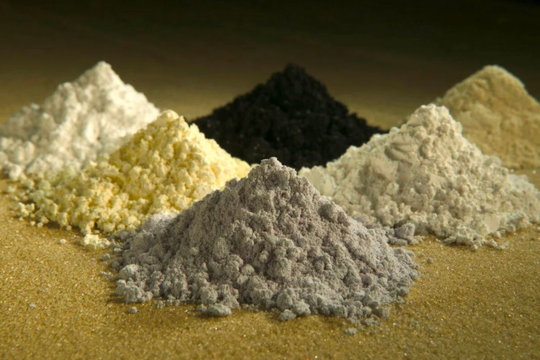 Mỹ tuyên bố sắp mở 'rương' 12 tỷ USD giống kho dự trữ chiến lược dầu mỏ, thách thức 'ngôi vương' của Trung Quốc