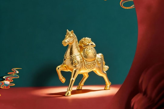 Sau cú sập, giá vàng tăng mạnh nhất 17 năm, lịch sử sẽ lặp lại?