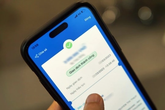 Tài khoản ACB ít sử dụng bỗng phát sinh giao dịch 300 triệu đồng, người phụ nữ Hà Tĩnh được công an mời làm việc