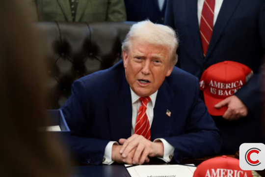 50.000 công chức cấp cao đối diện nguy cơ sa thải, cả nước Mỹ đứng ngồi không yên: Chuyện gì đây?