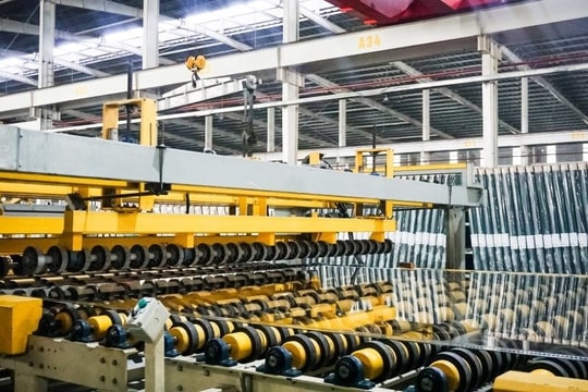 Tin vui cho Viglacera: Thuế chống bán phá giá tạm thời đối với kính xây dựng có hiệu lực từ tuần sau