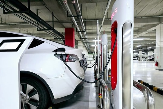 Thua lỗ hàng nghìn tỷ đồng vì xe điện, hàng loạt hãng pin Hàn Quốc quay xe cho dự án mới