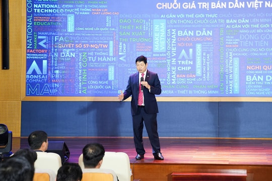 Chủ tịch FPT Trương Gia Bình: "Ở Việt Nam, ai sản xuất được chip, FPT sẵn sàng mang đi bán"