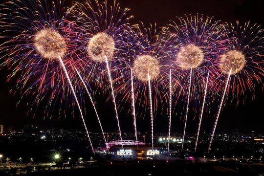 Chơi pháo hoa Tết: Nhà máy của Bộ Quốc Phòng cảnh báo tránh mức phạt 40 triệu đồng