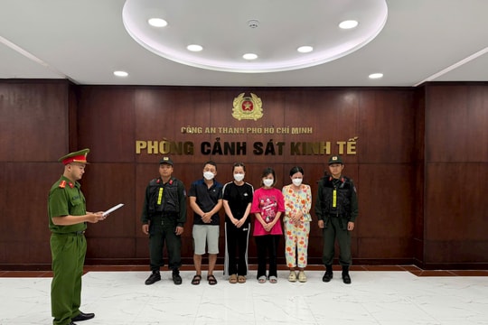 Công an vào cuộc, triệt phá đường dây tuồn 10.000 chai nước hoa giả ra thị trường, quy mô hàng chục tỷ