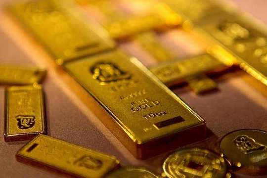 Quỹ vàng lớn nhất thế giới gom hàng tấn vàng trong một ngày